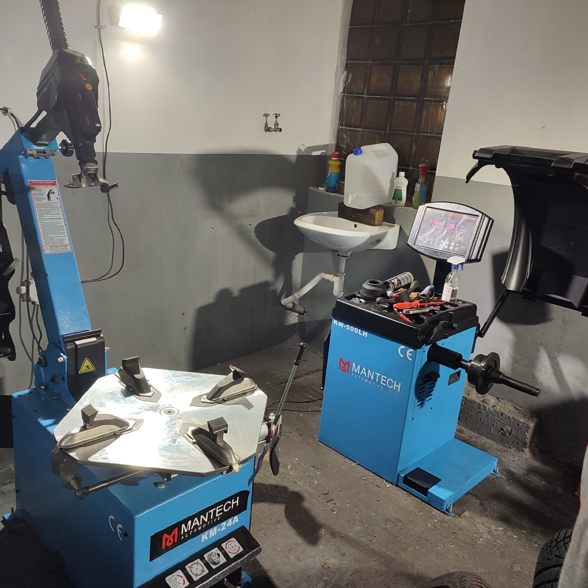 Pneuservis Mantech KM-24A a KW-500LH