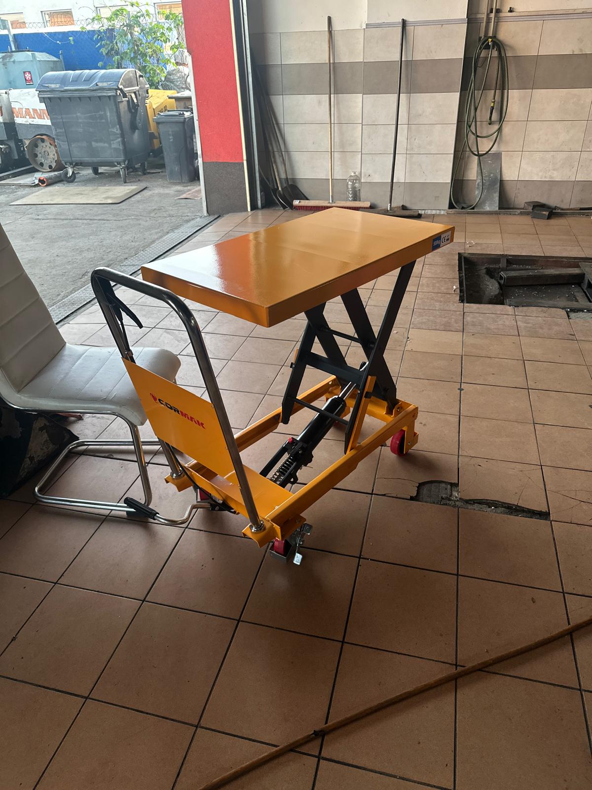Hydraulický zdvíhací stôl Cormak